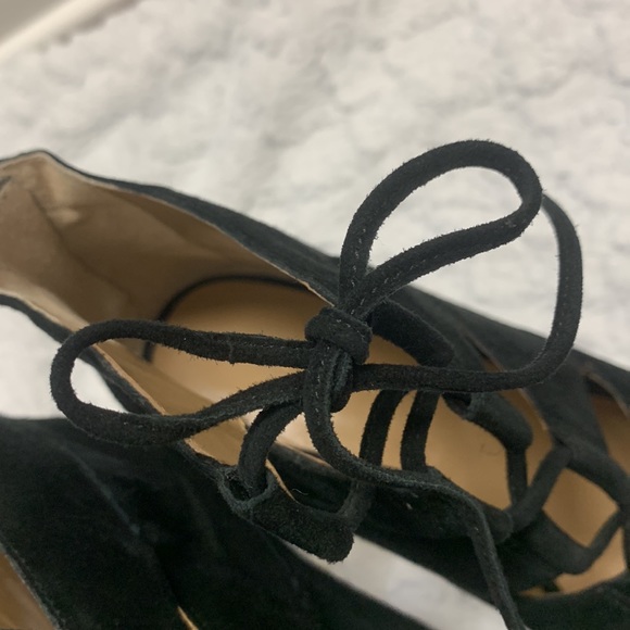 Ann Taylor Black suede, Size 8 high heel lace-up shoes w/zip Never worn🖤 - Picture 6 of 16